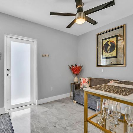Little Gables Studio-Your Miami Escape-10Min Airport Экстерьер фото
