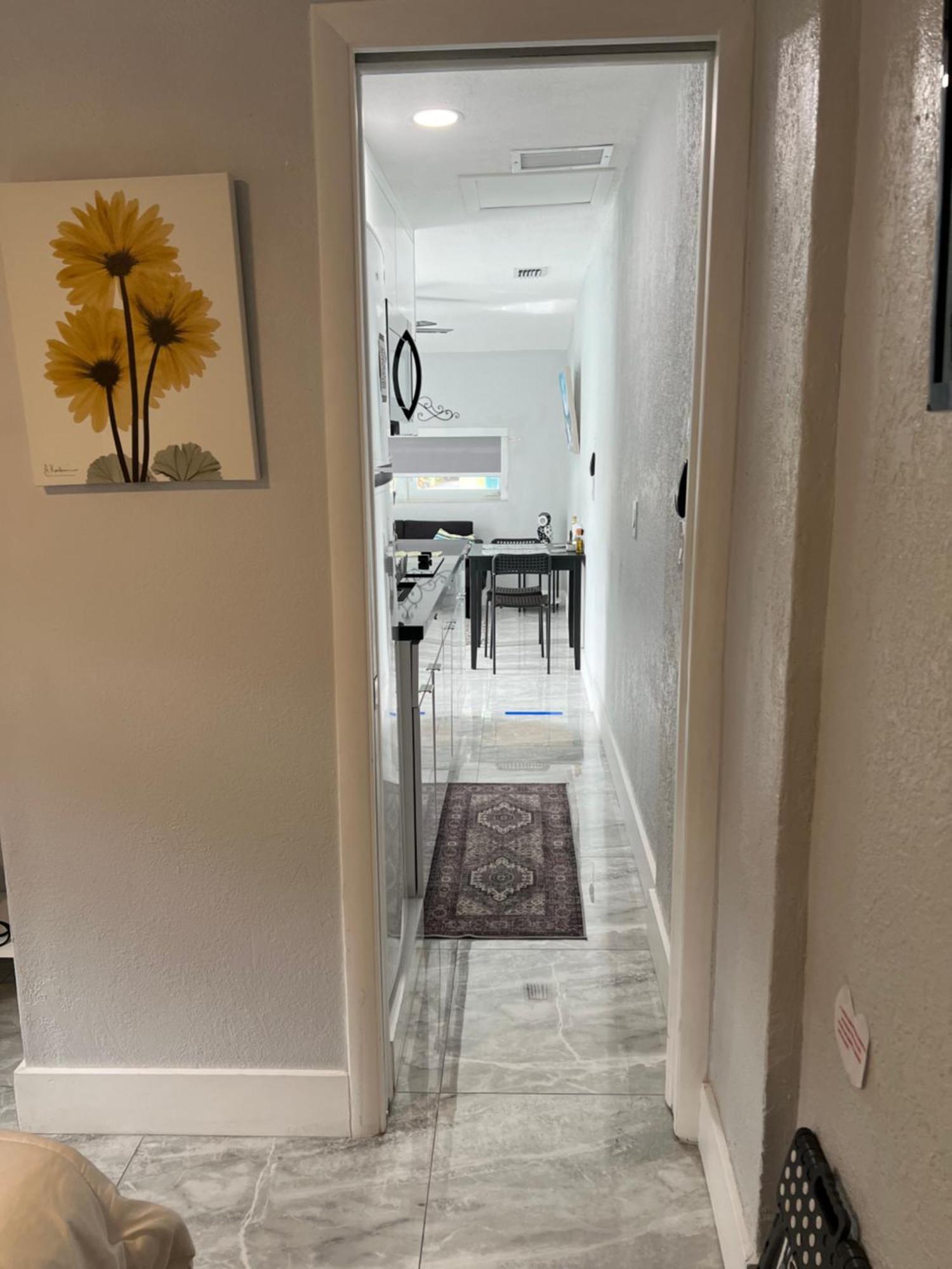 Little Gables Studio-Your Miami Escape-10Min Airport Экстерьер фото
